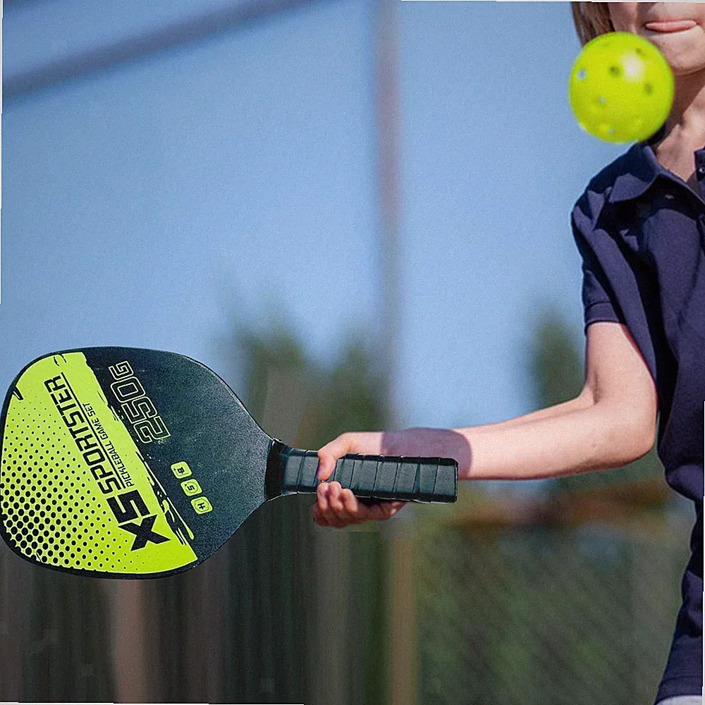 Pickleball-Schläger mit Komfortgriff für fortgeschrittene Spieler im Innen